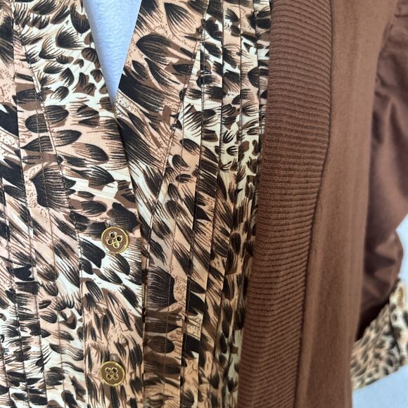NWOT Robertson Los Angeles 3/4 Sleeved Button Down With Layered Cardigan Size L - Picture 3 of 9